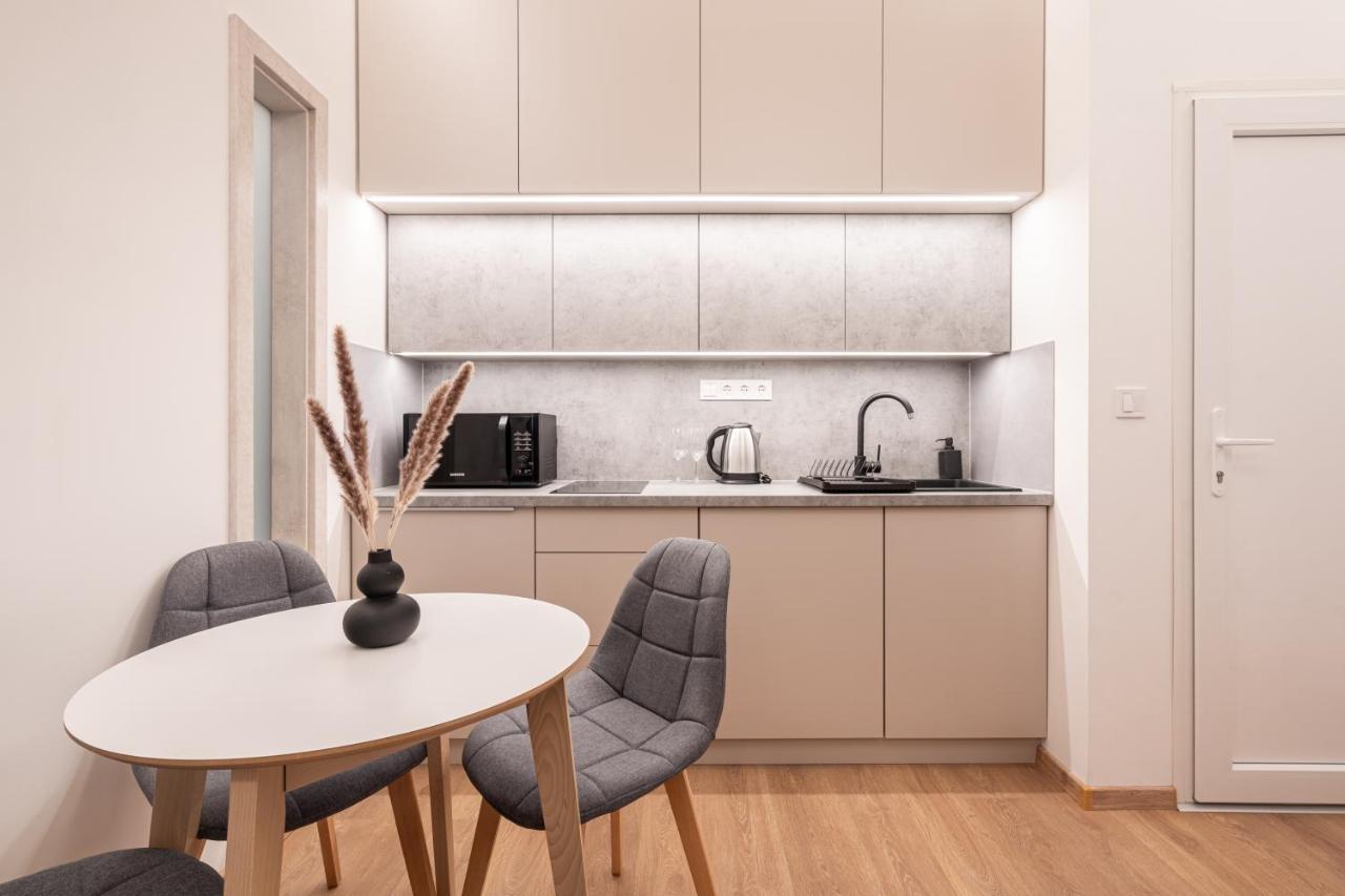 Kl31 - Central Residence - Klauzal Square By Bqa Будапеща Екстериор снимка