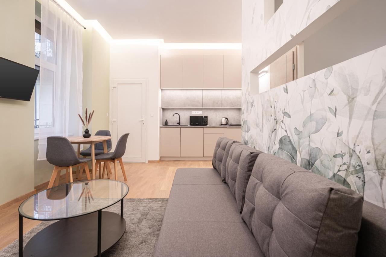 Kl31 - Central Residence - Klauzal Square By Bqa Будапеща Екстериор снимка